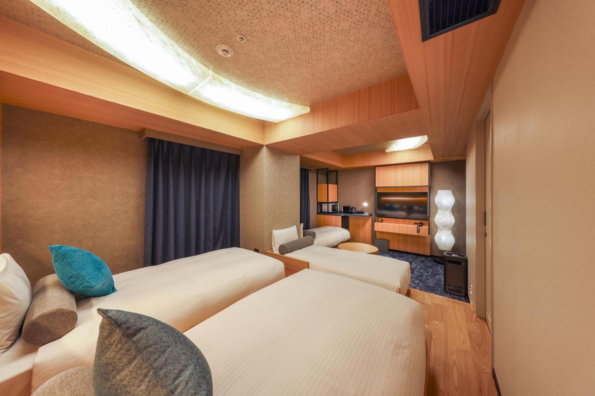 Hotel Keihan Tenmabashi Ekimae 4*